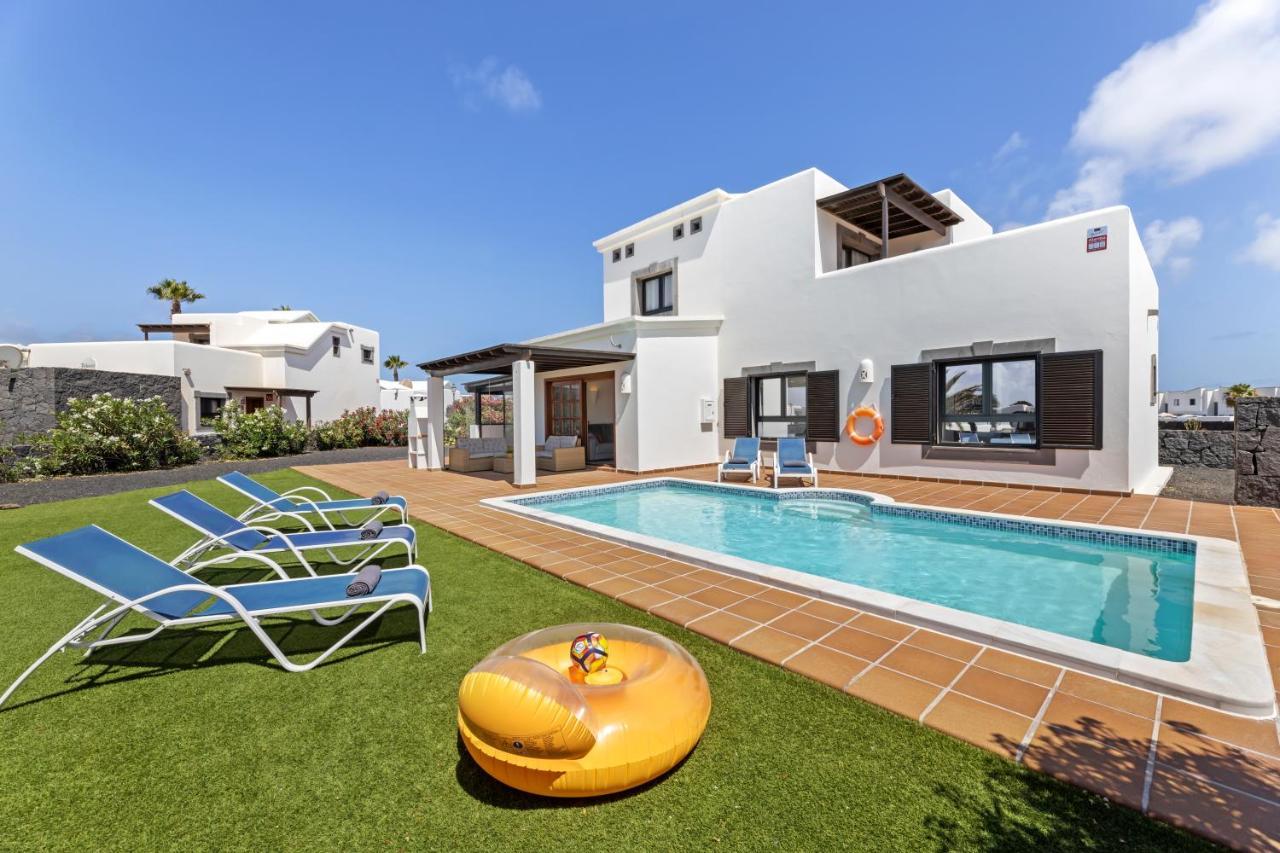 Villa Alana - Vacaciones Y Relax Playa Blanca  Extérieur photo